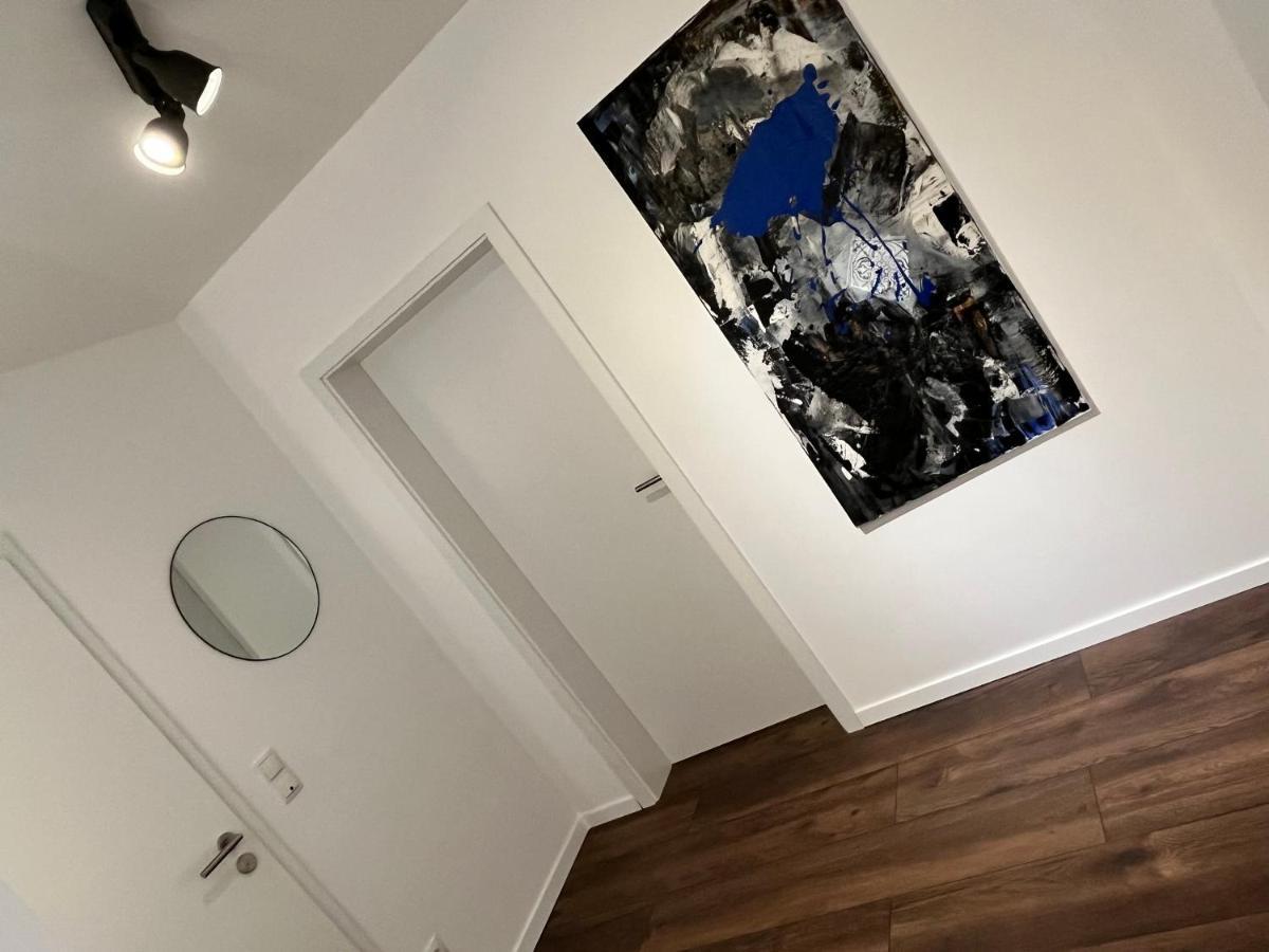 Better Living - Villa - Exklusiv Studio 76Qm Montabaur Luaran gambar